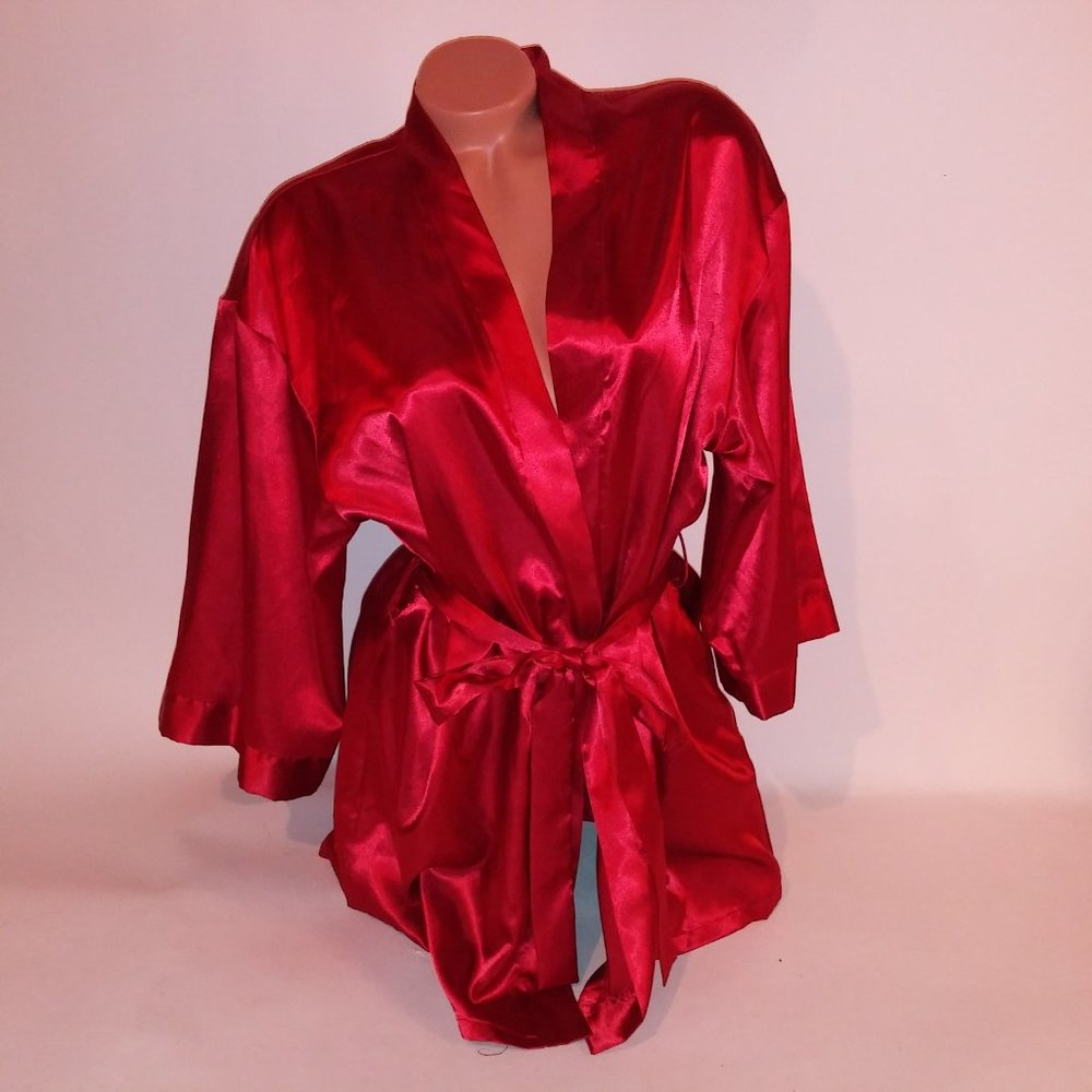 Lovers Lane Robe‎ - Picture 2 of 6